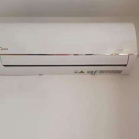 Ashton Hall - Sonnenstrand - Ost Apartment