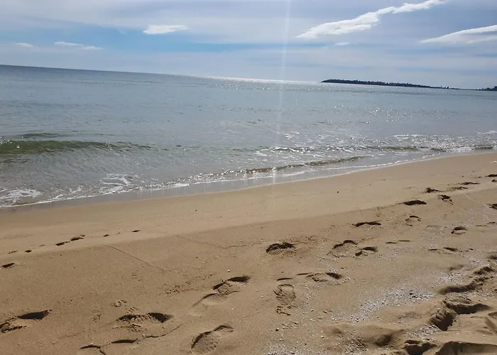 Ashton Hall - Sonnenstrand - Ost * 阳光海滩